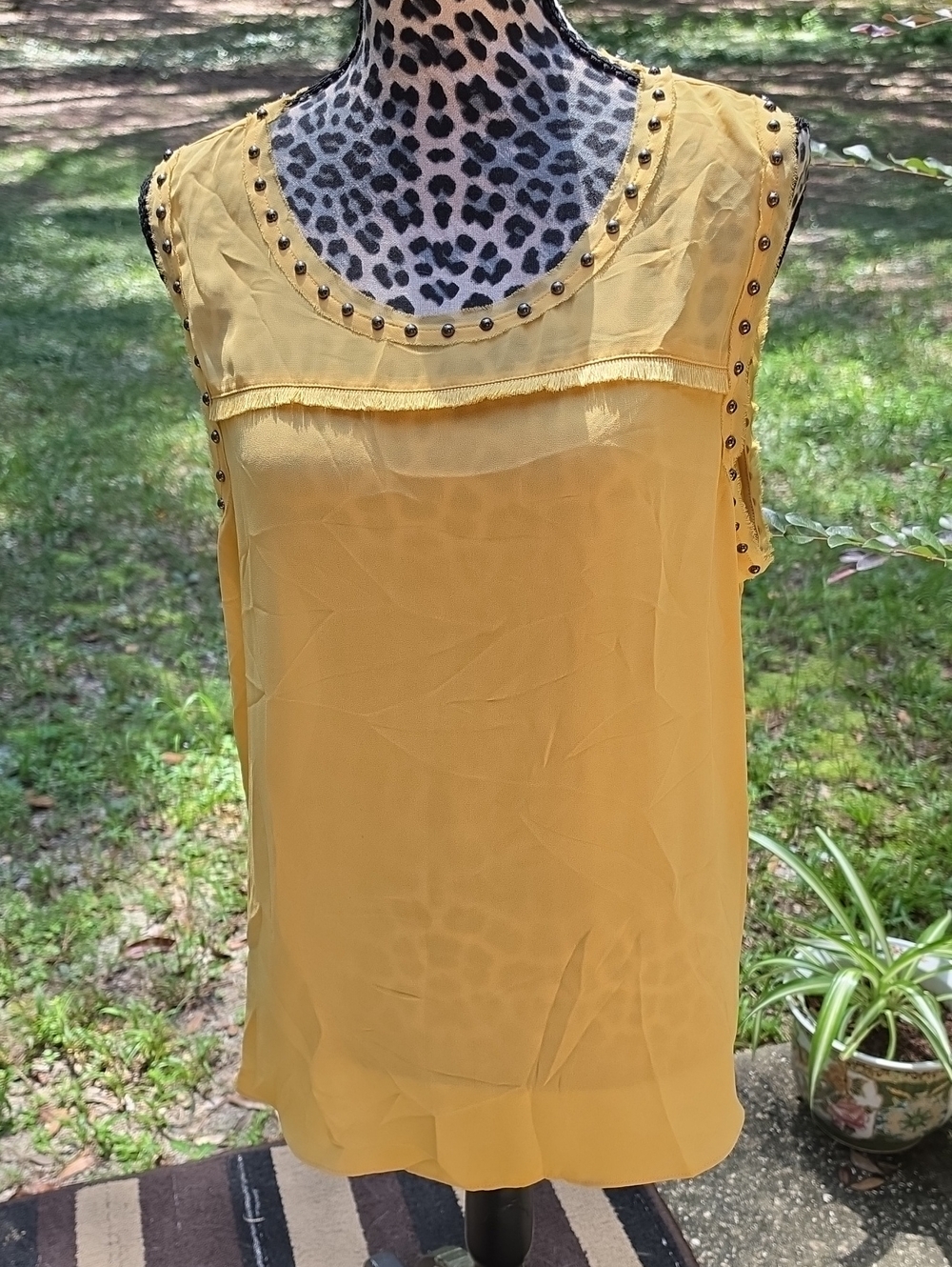 a.n.a Yellow Stud-Trim Sleeveless Tank